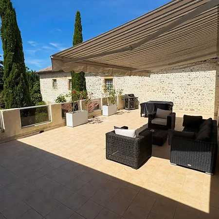 Mas La Rigaude Apartment